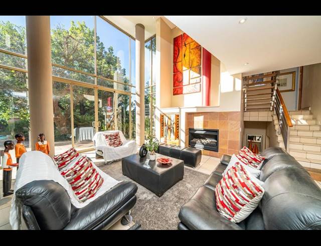 5 BEDROOM HOUSE FOR SALE IN LINKSFIELD